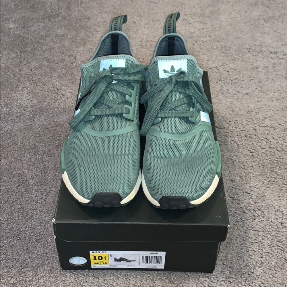 Adidas NMD R1